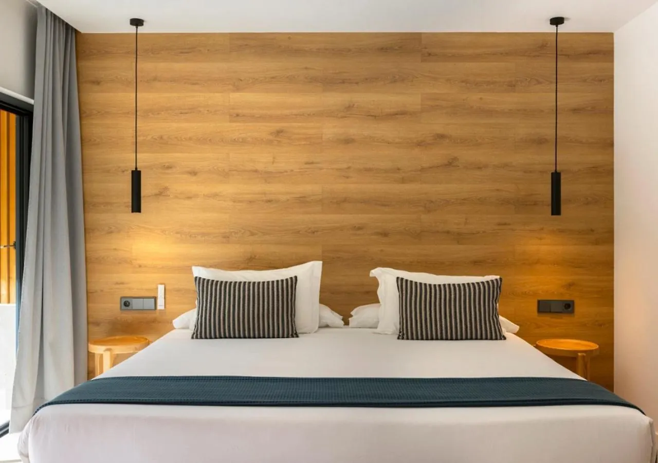 **** Hotel Las Gaviotas Suites Hotel&Spa Playa de Muro  España