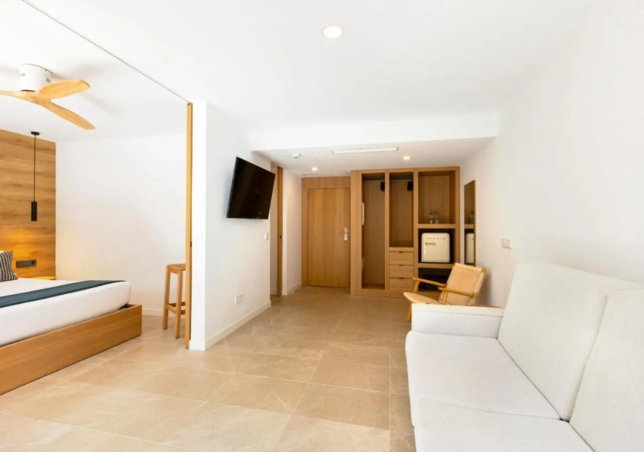 Las Gaviotas Suites Hotel&Spa Playa de Muro  Playa de Muro (Mallorca)